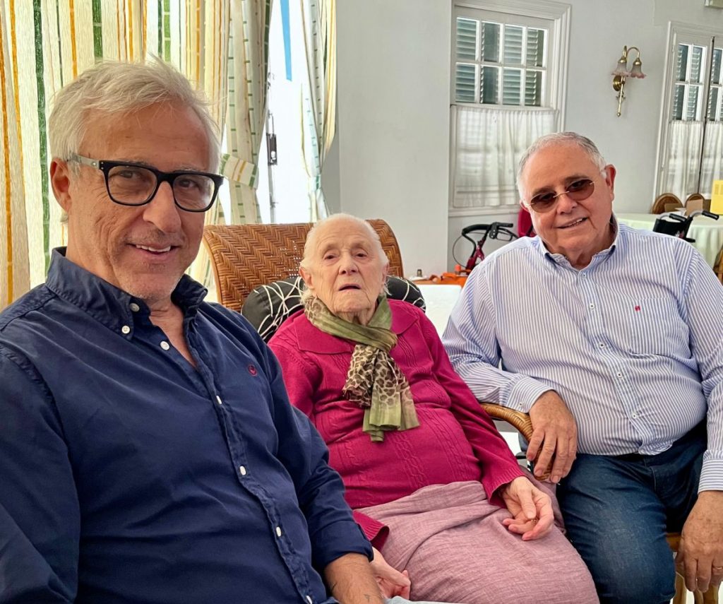 Toni Juaneada, Àgueda Vadell y Miguel Mariano.