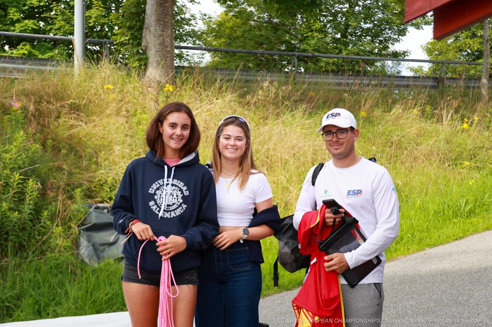 María Correa e Inés Abreu ya en Noruega para participar en el Europeo sub-21 de ICLA6 (Foto: Club Marítimo Mahón)