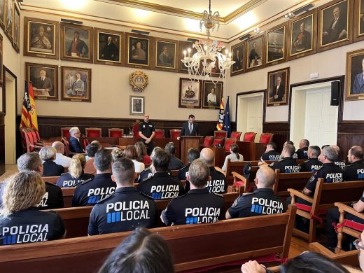 (Fotos) Pedro Vives Vinent toma posesión como nuevo Inspector en Jefe de la Policía Local de Maó