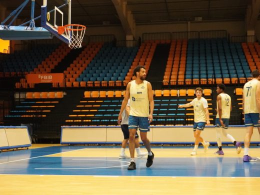 (Fotos) Jacob Grandison ya entrena con el Hestia