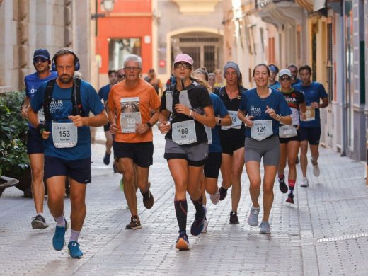 (Fotos) Pallicer y Pujades imponen su ley en las calles de Ciutadella