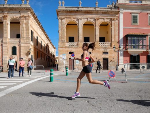 (Fotos) Pallicer y Pujades imponen su ley en las calles de Ciutadella