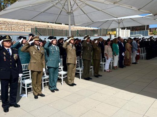 (Fotos y vídeos) La Policía Nacional celebra su patrón con un emotivo acto en el Club Marítimo