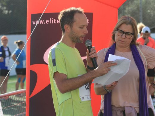 Enric Pons y Katty Holguin dominan la carrera contra la violencia machista de Sant Lluís