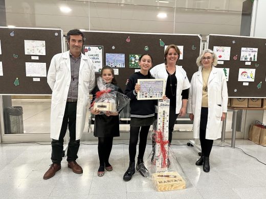 (Fotos) Concierto del Coro de Gospel Menorca y concurso de dibujo en el Hospital Mateu Orfila