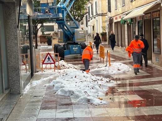 (Fotos) Tormenta y granizo azotan Menorca: Maó registra fuertes lluvias e inundaciones