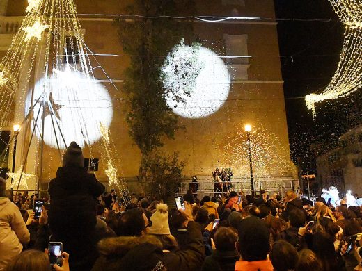 (Fotos) Maó ilumina la Navidad