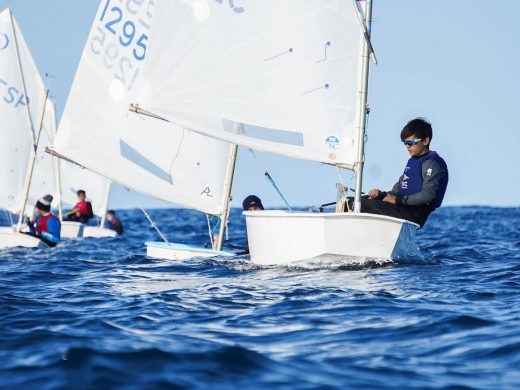 (Fotos) Trofeo Sant Antoni 2024 de vela y windsurf en Ciutadella