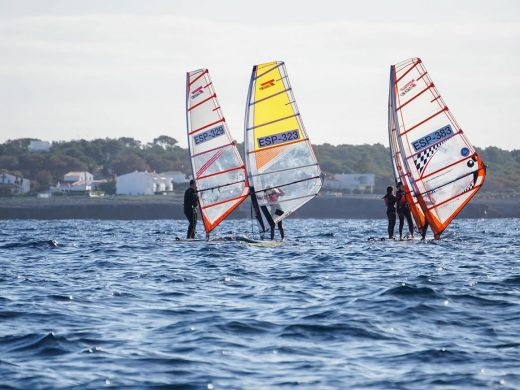 (Fotos) Trofeo Sant Antoni 2024 de vela y windsurf en Ciutadella