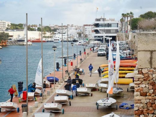 (Fotos) Trofeo Sant Antoni 2024 de vela y windsurf en Ciutadella