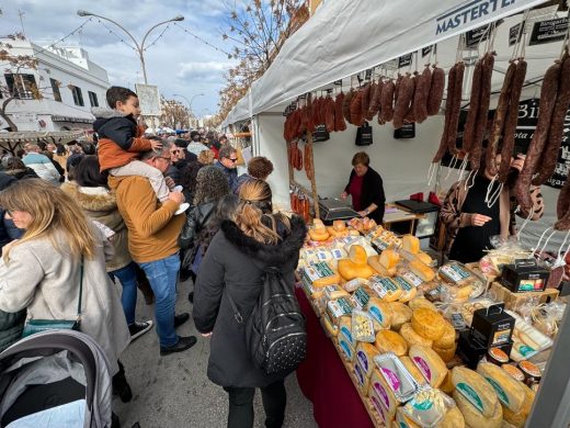 (Fotos y vídeos) Ciutadella revive su historia con los ‘tres tocs’ en el día de Sant Antoni