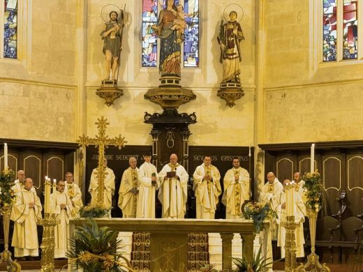 (Fotos y vídeos) Ciutadella revive su historia con los ‘tres tocs’ en el día de Sant Antoni