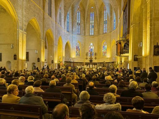 (Fotos y vídeos) Ciutadella revive su historia con los ‘tres tocs’ en el día de Sant Antoni