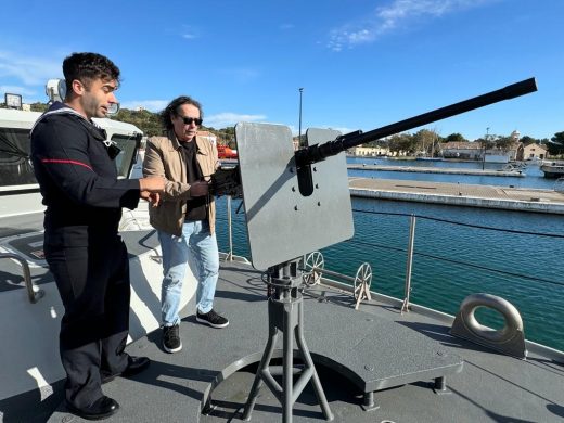 (Fotos) La primera escala del “Isla Pinto” en Maó: un encuentro naval abierto al público