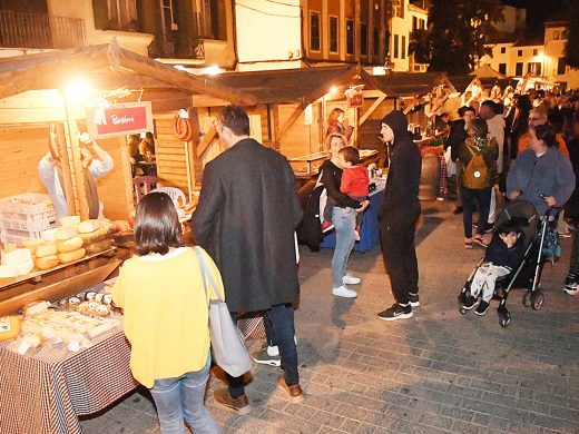 (Fotos) Menorca vive su víspera de Sant Antoni más animada