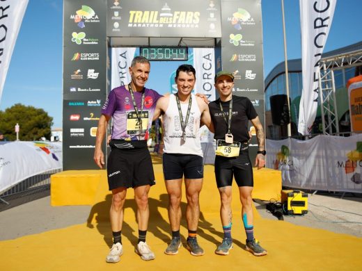 Paula López y Enric Mir, intratables en su victoria en los 46KM de la Trail dels Fars