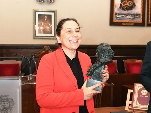 Maó homenajea a la ganadora del Goya Margarita Huguet