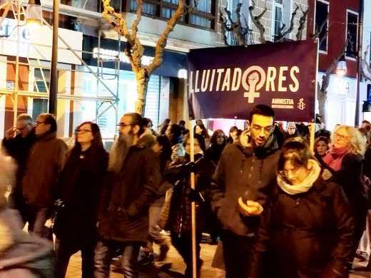 (Fotos) 250 personas se manifiestan en Maó en el Día de la Mujer