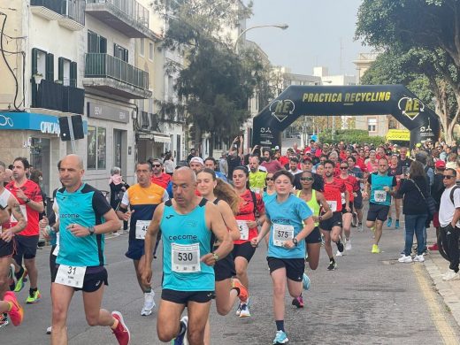 (Fotos) Cientos de personas disfrutan del deporte en el Corre-Mô