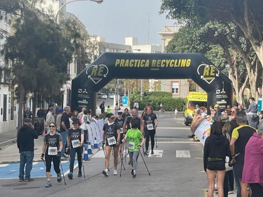 (Fotos) Cientos de personas disfrutan del deporte en el Corre-Mô