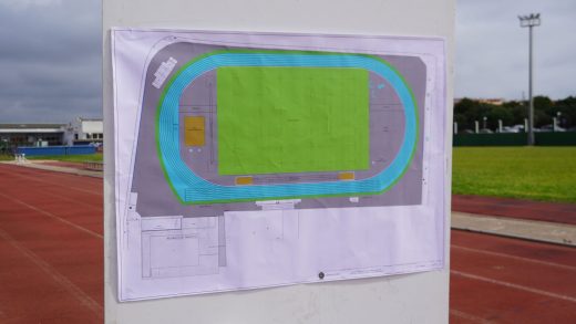 La pista de atletismo contará con seis carriles, así como de un carril adicional de entrenamiento perimetral