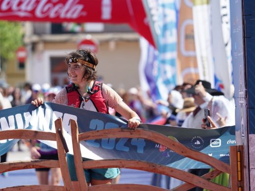 Antonie Guillon y Claire Bannwarth repiten como campeones de la Trail Menorca Camí de Cavalls