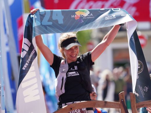 Antonie Guillon y Claire Bannwarth repiten como campeones de la Trail Menorca Camí de Cavalls