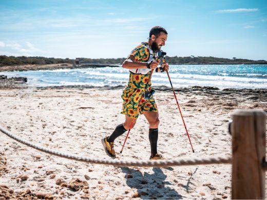 Antonie Guillon y Claire Bannwarth repiten como campeones de la Trail Menorca Camí de Cavalls