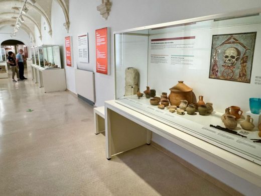 El Museu de Menorca inaugura una exposición sobre la Menorca Talayótica como Patrimonio Mundial