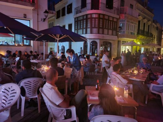 (Fotos) Alaior celebra la “Nit amb Candela” por primera vez este verano