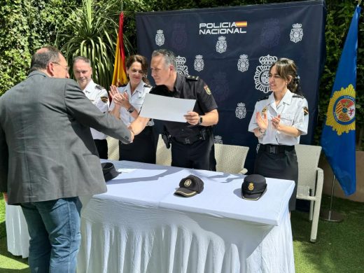 (Fotos) La Policía Nacional entrega menciones honoríficas a profesionales de la seguridad privada