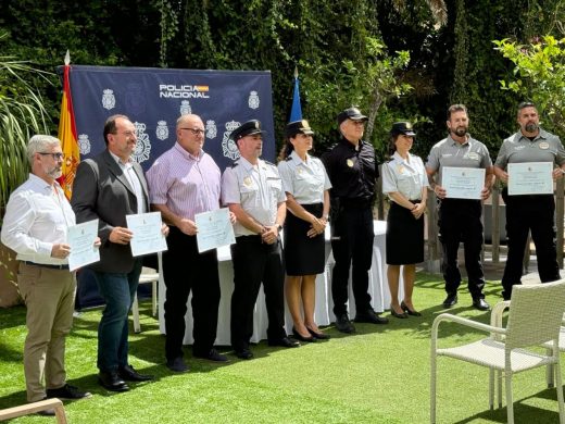 (Fotos) La Policía Nacional entrega menciones honoríficas a profesionales de la seguridad privada