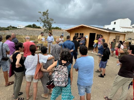 (Fotos) Entrega de 72 huertos urbanos en Camí den Guixó