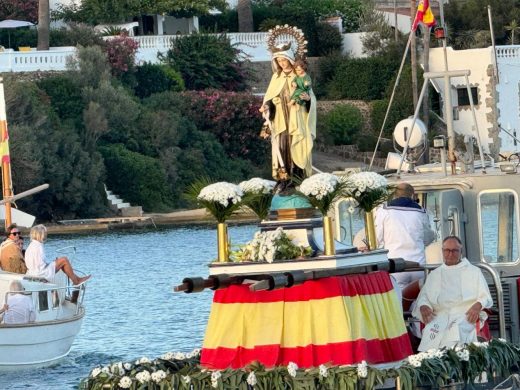 (Fotos) Devoción marinera por la Virgen del Carmen