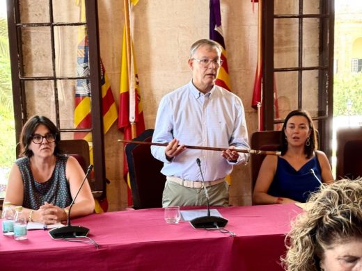 (Fotos) Llorenç Ferrer ya es alcalde de Ciutadella