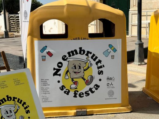 (Fotos) “No embrutis sa festa”: una nueva campaña para gestionar los residuos durante las fiestas