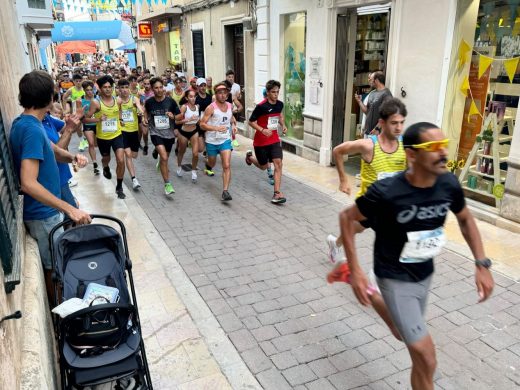 (Fotos) Sergi Reurer derrota a El Hihioui en la Cursa Popular de Sant Llorenç