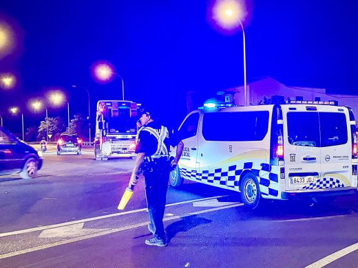 (Fotos) Dos heridos en un terrible accidente en la bajada al puerto de Maó