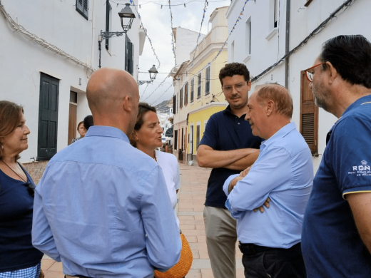 (Fotos) La ministra Teresa Ribera visita Menorca tras el devastador temporal