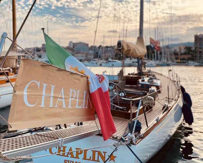 El buque ‘Chaplin’ atracará en Maó durante la XX Copa del Rey de barcos de época.