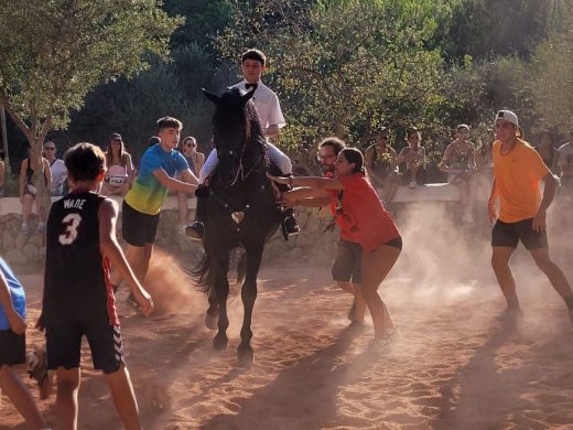 (Fotos) Binixems abre la puerta a Sant Llorenç con 32 caixers