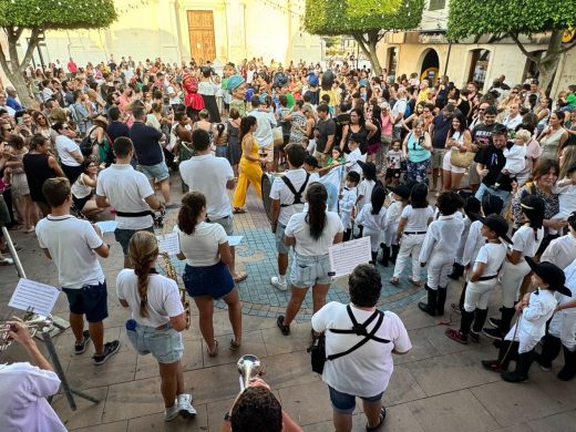 (Fotos) Los más pequeños arrancan las fiestas de Sant Lluís