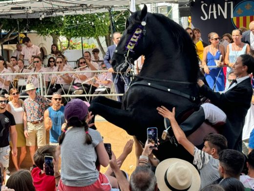 (Fotos) La fiesta no para en Sant Lluís