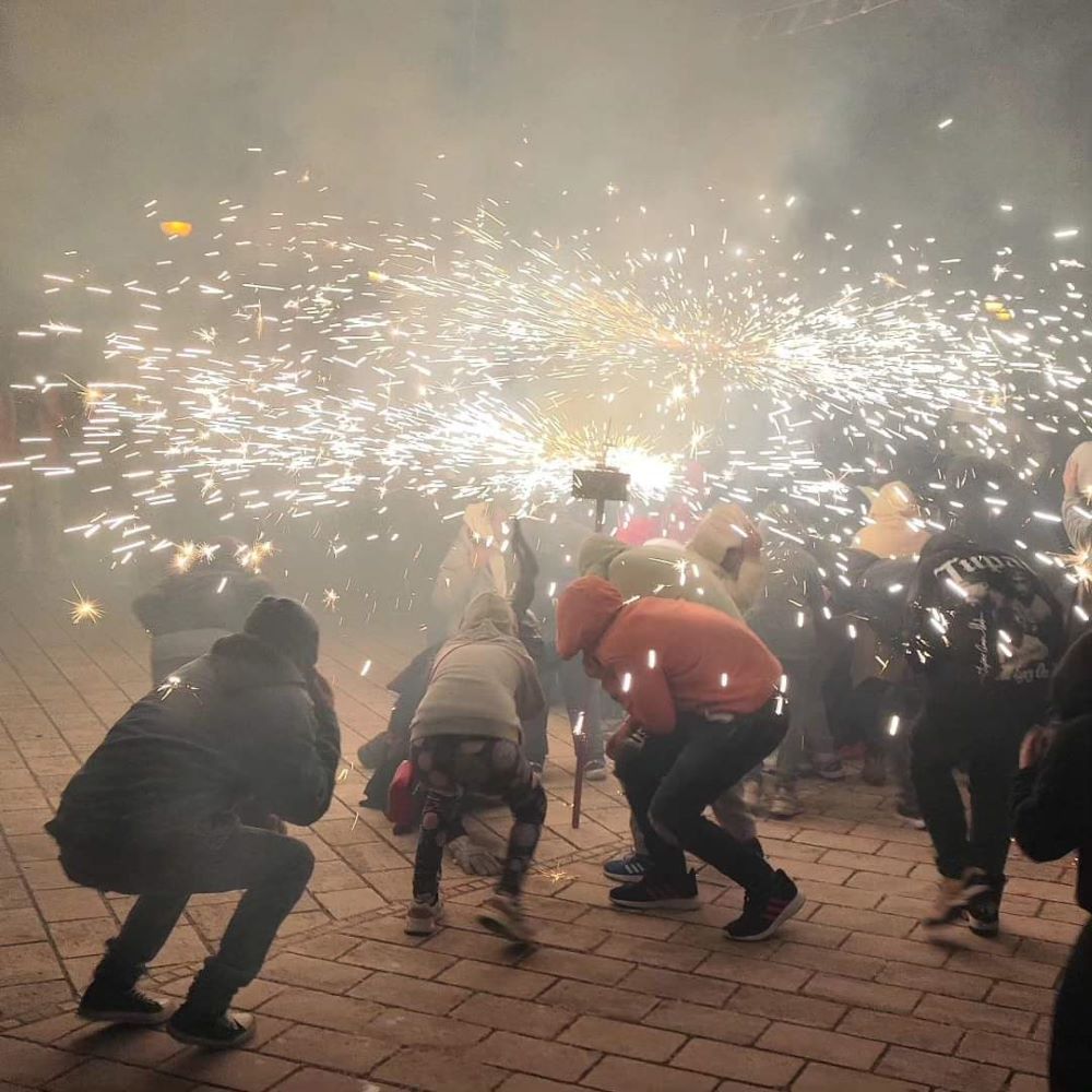 Imagen de archivo de un 'correfoc'