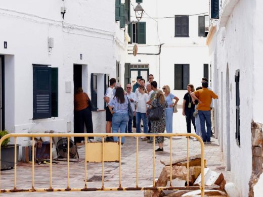 (Fotos) Marga Prohens habilitará ayudas para las zonas afectadas por la DANA en Menorca