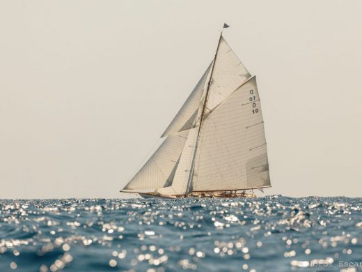 (Fotos) ‘Lady Anne’ pone fin a una espectacular Copa del Rey Repsol de Barcos de Época en Maó