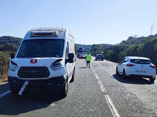 (Fotos) Accidente múltiple cerca de la salida de Ferreries: un choque en cadena provoca retenciones