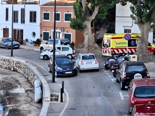 (Fotos) Crece el malestar entre los vecinos del Fonduco por los problemas de estacionamiento