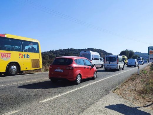 (Fotos) Accidente múltiple cerca de la salida de Ferreries: un choque en cadena provoca retenciones