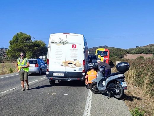 (Fotos) Accidente múltiple cerca de la salida de Ferreries: un choque en cadena provoca retenciones